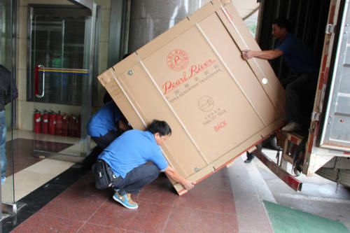 吊罗山乡钢琴贵重工艺品无忧运